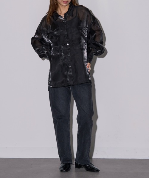 MAISON BREEZE reveur(メゾンブリーズレヴール)の「【MAISON BREEZE reveur】ラメオーガンジーポケットオーバーシャツ DTK(シャツ/ブラウス・レディース・グレー/ブラック/ブラウン・FREE)」の6枚目の写真