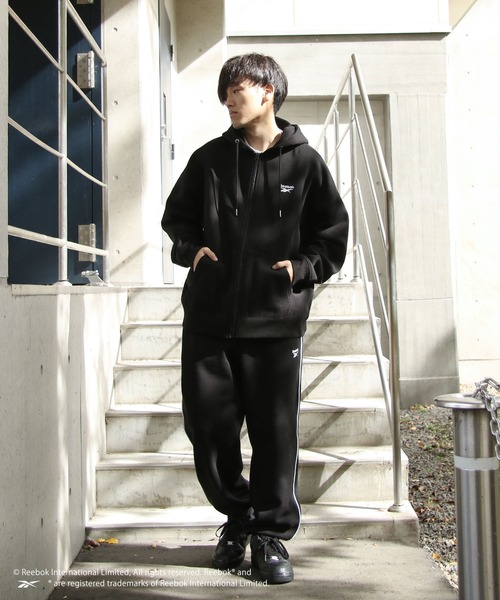 REEBOK】 【別注】 左胸 ワンポイント ロゴ 刺繍 長袖 裏起毛 ジップ