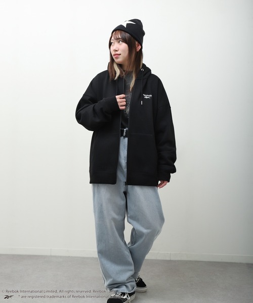 REEBOK】 【別注】 左胸 ワンポイント ロゴ 刺繍 長袖 裏起毛 ジップ