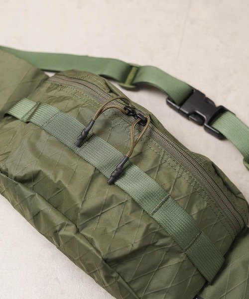 MAKAVELIC(マキャベリック)の「【MAKAVELIC】RICO SEPARATE WAIST POUCH BAG(ボディバッグ/ウエストポーチ・メンズ・ブラック/グリーン・FREE)」の6枚目の写真
