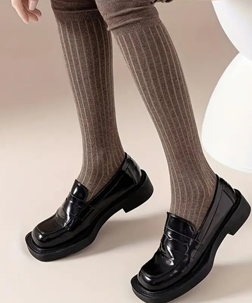 NOLITA LABORATORY（ノリータラボラトリー）の「【 NOLITA / ノリータ 】くしゅくしゅ オーバーニーハイ ソックス 靴下（ソックス/靴下・レディース・ブラック/グレー/ホワイト/ブラウン/アイボリー/ライトグレー/ベージュ・FREE）」の11枚目の写真