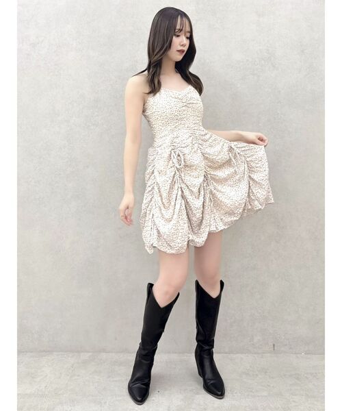 【現在予約商品】dazzlin ギャザーリボンミニワンピース　ピンク　花柄 セール】ギャザーリボンミニワンピース（ワンピース）｜dazzlin