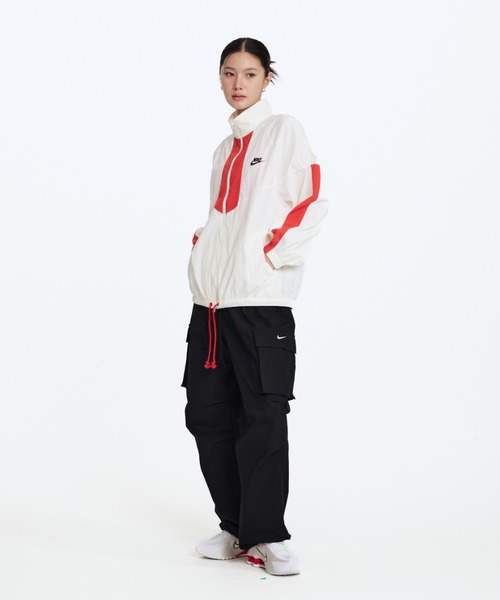 NIKE(ナイキ)の「ナイキ スポーツウェア ウィメンズ ミッドライズ カーゴ パンツ / Nike Sportswear Women's Mid-Rise Cargo Pants FV7521-010 Black(カーゴパンツ・レディース・ブラック・S/M/L/2XL/XL/XS)」の17枚目の写真