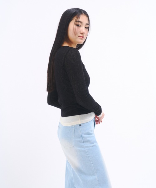 FEKETE（フェケテ）の「SHEER LONG SLEEVE TEE / シアーロンT（Tシャツ/カットソー・レディース・グレー/アイボリー/ブラック/ピンク/レッド・FREE）」の19枚目の写真