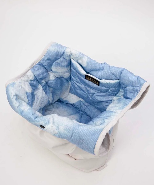 RVCA（ルーカ）の「RVCA メンズ REVERSIBLE RECESSION/ルーカキルティングリバーシブルミニトートエコバッグ（トートバッグ・メンズ・ブラック/ホワイト系その他・FREE）」の17枚目の写真