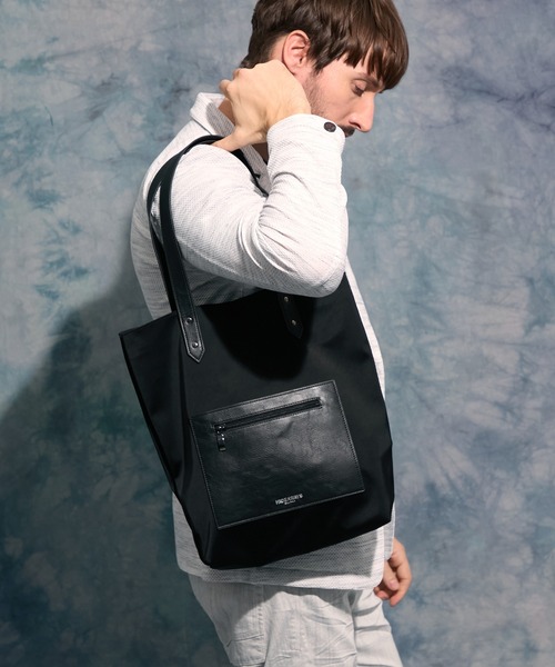 HIDEAWAYS NICOLE（ハイダウェイニコル）の「ポートレートトートバッグ（トートバッグ・メンズ・ブラック/ライトグレー・FREE）」の3枚目の写真