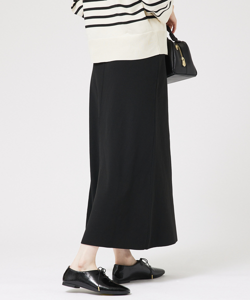 abahouse mavie（アバハウスマヴィ）の「【セットアップ対応】セミフレアニットスカート（スカート・レディース・ホワイト/ネイビー/ブラック・フリー）」の22枚目の写真