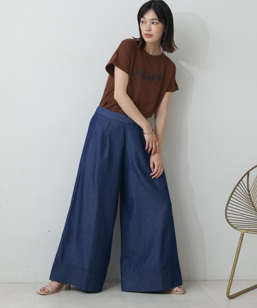 Bou Jeloud(ブージュルード)の「ライトデニムフレアパンツ(デニムパンツ・レディース・ブルー/インディゴブルー・38)」の3枚目の写真