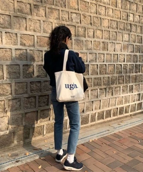 Teem Store(チームストア)の「【A4対応】【大容量】レタリングトートバッグ(トートバッグ・レディース・ブラック/グリーン/ネイビー・F)」の11枚目の写真