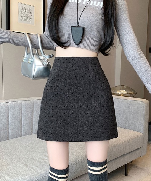 kirakiraShop(キラキラショップ)の「ハート ドット柄 ミニスカート(スカート・レディース・ブラック/グレー・S/M/L)」の6枚目の写真