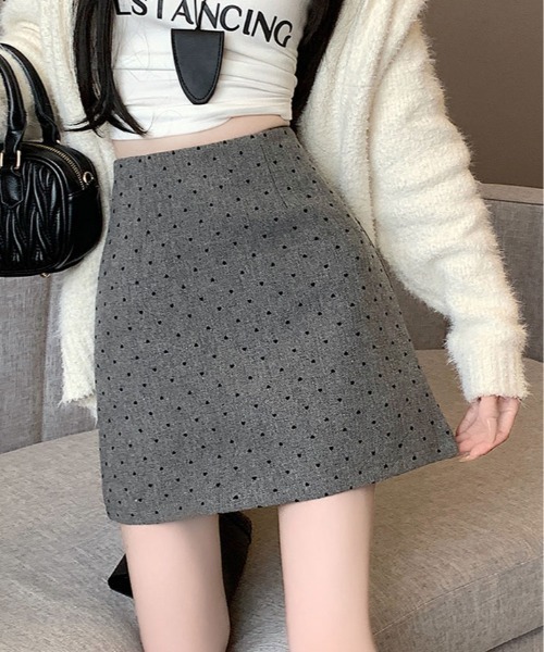 kirakiraShop(キラキラショップ)の「ハート ドット柄 ミニスカート(スカート・レディース・ブラック/グレー・S/M/L)」の17枚目の写真