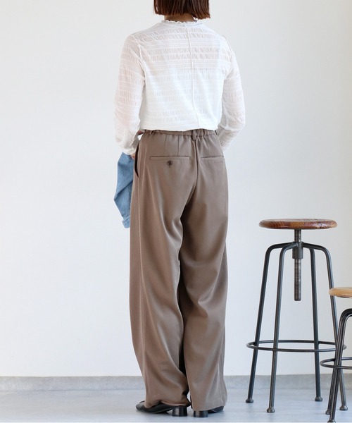cepo(セポ)の「シャーリングシアーカットソー(Tシャツ/カットソー・レディース・オフホワイト/ブラック・M)」の21枚目の写真