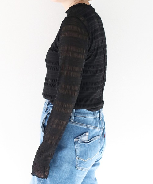 cepo(セポ)の「シャーリングシアーカットソー(Tシャツ/カットソー・レディース・オフホワイト/ブラック・M)」の5枚目の写真