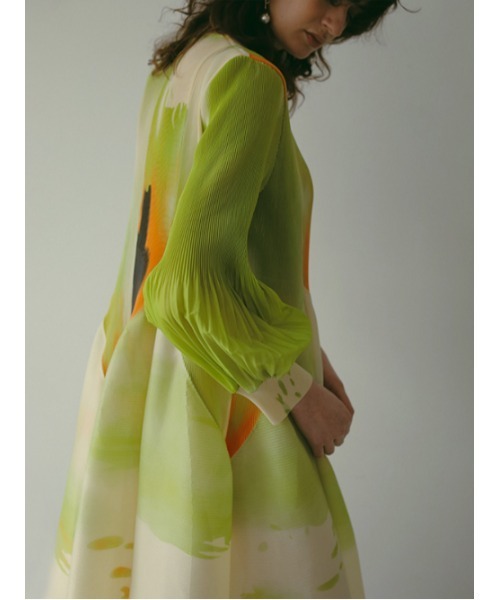 AMAIL(アマイル)の「INK PRINT ドレス(ドレス・レディース・グリーン・FREE)」の4枚目の写真