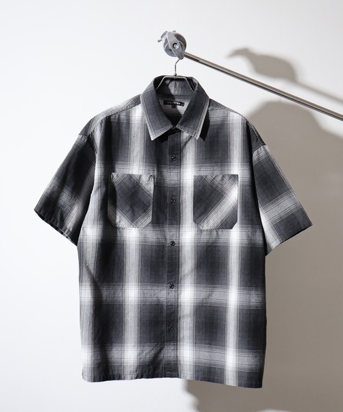 SUGGESTION(サジェッション)の「Recycled yarn ombre check short-sleeved shirt / リサイクル糸 オンブレチェック半袖シャツ unisex(シャツ/ブラウス・メンズ・チャコール/ホワイト/ブラウン/ブルー・M/L/LL)」の5枚目の写真