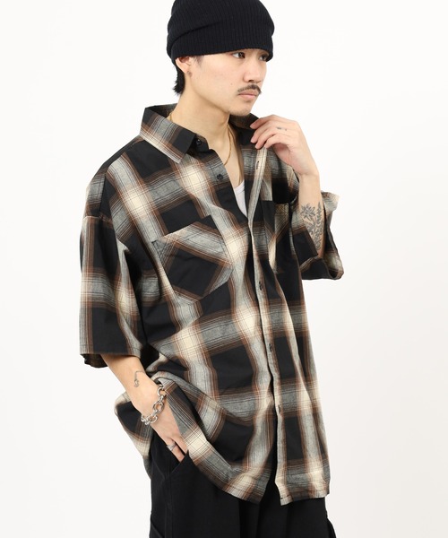 SUGGESTION(サジェッション)の「Recycled yarn ombre check short-sleeved shirt / リサイクル糸 オンブレチェック半袖シャツ unisex(シャツ/ブラウス・メンズ・チャコール/ホワイト/ブラウン/ブルー・M/L/LL)」の18枚目の写真