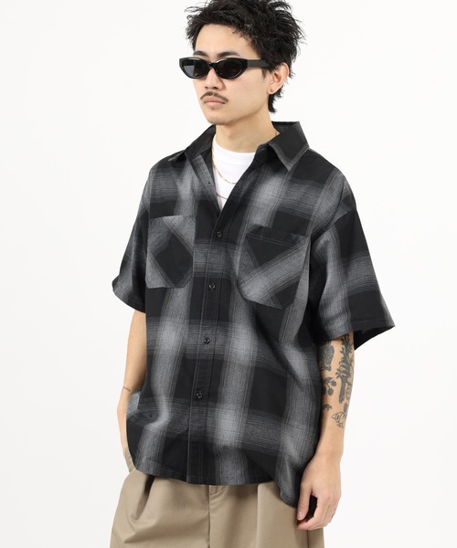 SUGGESTION(サジェッション)の「Recycled yarn ombre check short-sleeved shirt / リサイクル糸 オンブレチェック半袖シャツ unisex(シャツ/ブラウス・メンズ・チャコール/ホワイト/ブラウン/ブルー・M/L/LL)」の15枚目の写真