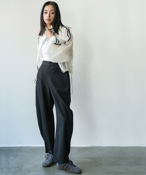 mili an deni(ミリアンデニ)の「イージーカーブパンツ(スラックス・レディース・ベージュ/ブラック/グレー・M)」の20枚目の写真