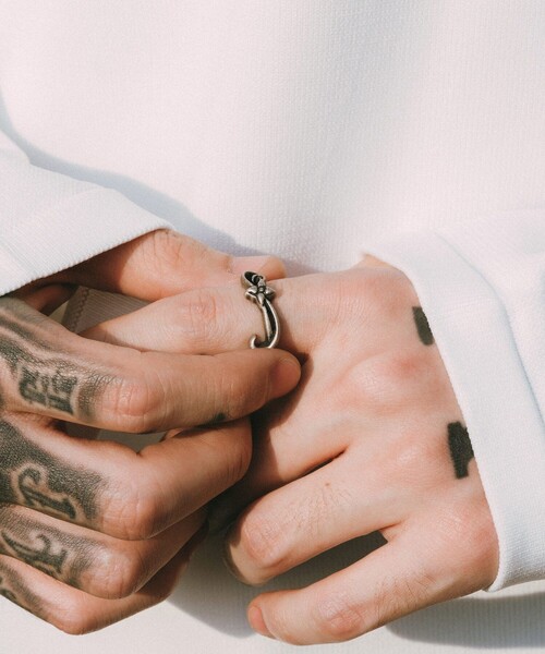 Subciety(サブサエティ)の「Basjoe ring(リング・メンズ・アンティークシルバー/アンティークゴールド・15号/17号/19号/21号)」の20枚目の写真