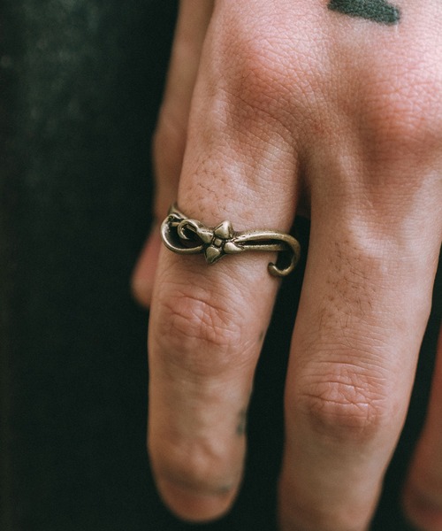 Subciety（サブサエティ）の「Basjoe ring（リング・メンズ・アンティークシルバー/アンティークゴールド・15号/17号/19号/21号）」の15枚目の写真