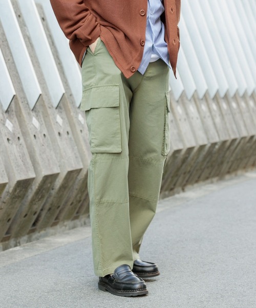 ITEMS URBANRESEARCH（アイテムズ アーバンリサーチ）の「EURO ARMY ツイル フィールドパンツ（その他パンツ・メンズ・カーキ/ブラック/アイボリー・MEDIUM/LARGE）」の17枚目の写真