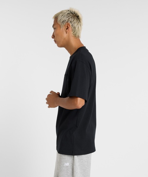 NEW BALANCE(ニューバランス)の「Athletics ポケットショートスリーブTシャツ(Tシャツ/カットソー・メンズ・ネイビー/ブラック・SMALL/XX-LARGE/X-LARGE/LARGE/MEDIUM)」の3枚目の写真