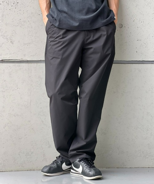 ROARK】TRAVEL PANT ROAMFREE - RELAX（チノパンツ）｜ROARK REVIVAL