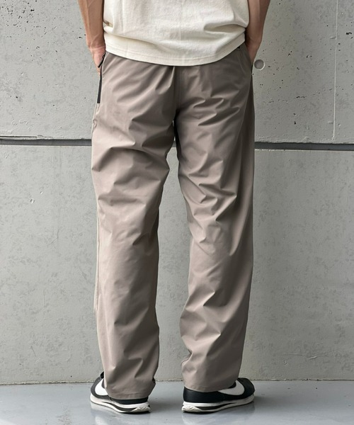 ROARK REVIVAL(ロアークリバイバル)の「【ROARK】TRAVEL PANT ROAMFREE - RELAX(チノパンツ・メンズ・ブラック/グレー系その他/ネイビー/アーミー・MEDIUM/LARGE/X-LARGE)」の12枚目の写真