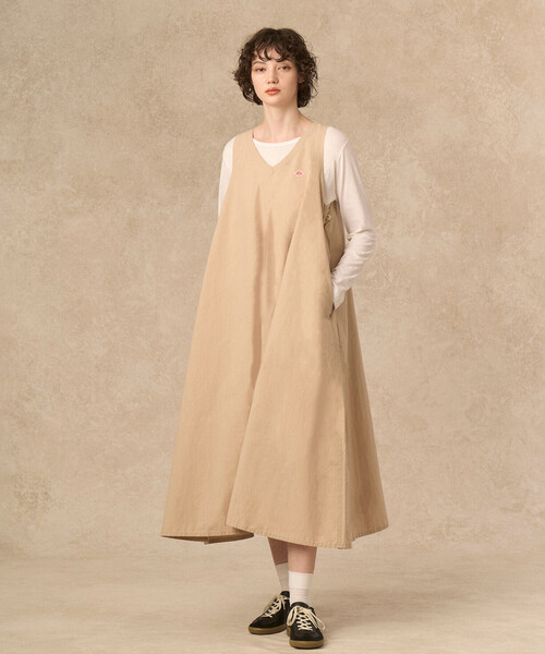 DANTON（ダントン）の「DANTON | コットン Vネックワンピース WOMEN（ワンピース・レディース・チャコール/ブルー・36）」の11枚目の写真
