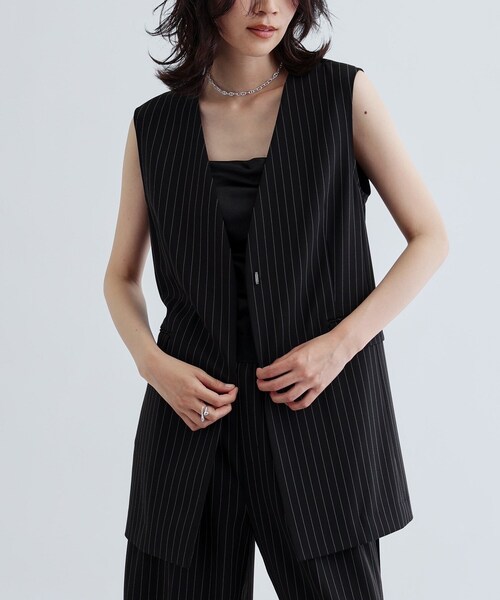 GALLEST(ギャレスト)の「【セットアップ可】ナローベルテッドジレ【カセット服/オケージョン/通勤】(ベスト・レディース・チャコールグレー/ブラック/ベージュ/キャメル/ブラック系2・36/38/40)」の3枚目の写真