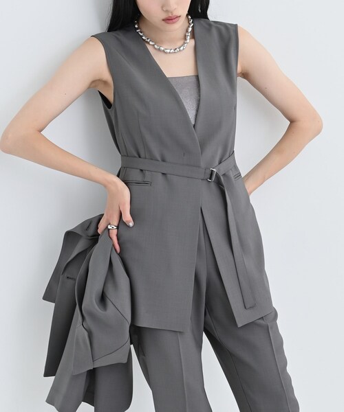 GALLEST(ギャレスト)の「【セットアップ可】ナローベルテッドジレ【カセット服/オケージョン/通勤】(ベスト・レディース・チャコールグレー/ブラック/ベージュ/キャメル/ブラック系2・36/38/40)」の17枚目の写真