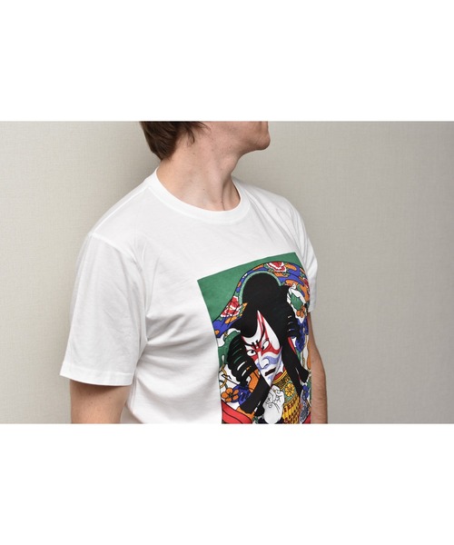 JIN plus(ジンプラス)の「歌舞伎隈取 JIN+ 半袖ホワイトTシャツ(Tシャツ/カットソー・メンズ・ホワイト系その他2/ホワイト系その他4/ホワイト系その他/ホワイト系その他3・MEDIUM/X-LARGE/SMALL/LARGE)」の7枚目の写真