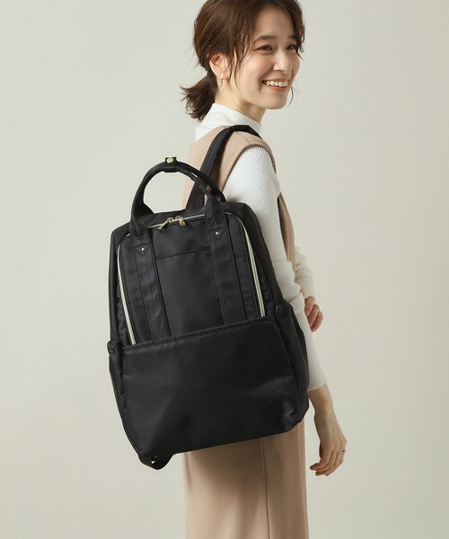 ITS'DEMO（イッツデモ）の「◆【旅行／キャリーオン／通勤】撥水10ポケリュック（バックパック/リュック・レディース・ブラック/アイボリー/ナチュラル・00）」の8枚目の写真