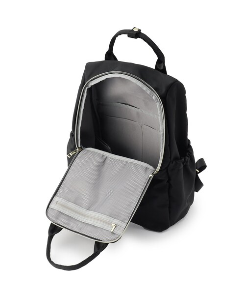 ITS'DEMO（イッツデモ）の「◆【旅行／キャリーオン／通勤】撥水10ポケリュック（バックパック/リュック・レディース・ブラック/アイボリー/ナチュラル・00）」の20枚目の写真