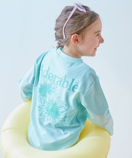 devirock（デビロック）の「UVカット Tシャツ型 長袖ラッシュガード（ラッシュガード・キッズ・ブラック系1/イエロー系1/グリーン系1/ホワイト系1/サックスブルー/ブルーグレー・160cm/150cm/140cm/130cm/120cm/110cm/100cm）」の4枚目の写真