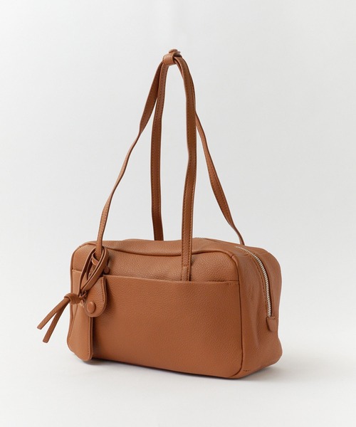 Chick(チック)の「Mini Boston Bag / ミニボストンバッグ(ハンドバッグ・レディース・ブラック/ブラウン/ホワイト/ブルー/イエロー・FREE)」の8枚目の写真