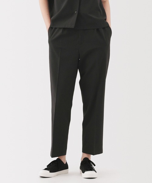 無印良品（ムジルシリョウヒン）の「婦人　風を通す　ストレッチサッカーイージーテーパードパンツ（その他パンツ・レディース・ネイビー/ダークグレー/ベージュ/ブラック・XL/L/M/S/XS）」の2枚目の写真