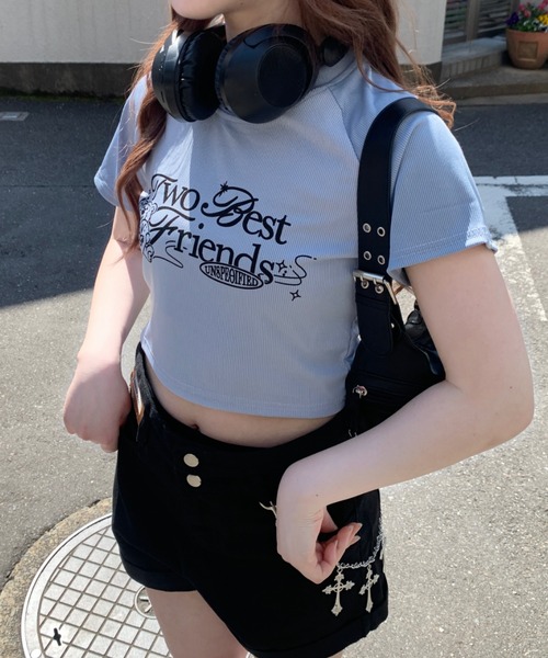 lilful（リルフル）の「配色デザイン フロントプリント ラグランクロップドTシャツ（Tシャツ/カットソー・レディース・ブルー/ピンク/グレー/ベージュ・M/S）」の21枚目の写真