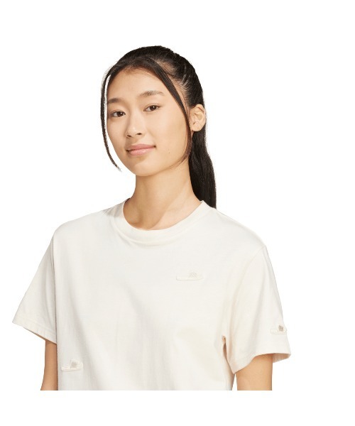 adidas(アディダス)の「アディダス adidas ラウンジ サンダルグラフィック 半袖Tシャツ(Tシャツ/カットソー・レディース・ベビーピンク/ライトベージュ・S/M/L/XL)」の8枚目の写真