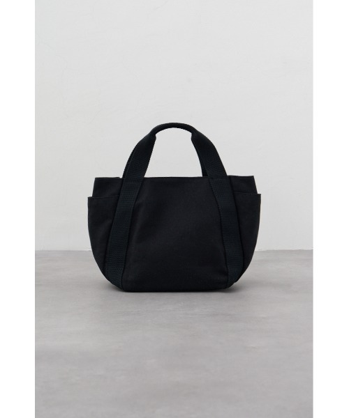 AZUL by moussy(アズールバイマウジー)の「キャンバスロゴミニトート(トートバッグ・メンズ・ブラック/アイボリー/グレー・FREE)」の11枚目の写真