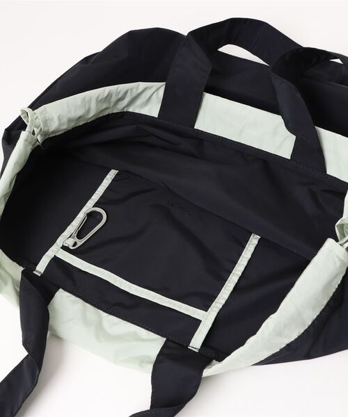 Beau're(ヴュレ)の「BEAURE ヴュレ Color Scheme ナイロントートBag(ショルダーバッグ・レディース・ブラック/ライトブルー/スモークピンク/ベージュ・FREE)」の14枚目の写真