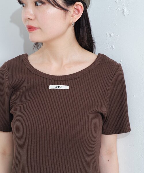 Kastane（カスタネ）の「【新色追加】ニットタグリブTEE（Tシャツ/カットソー・レディース・アイボリー/ブラック/ブルー系その他/イエロー/ネイビー/ブラウン・FREE）」の7枚目の写真