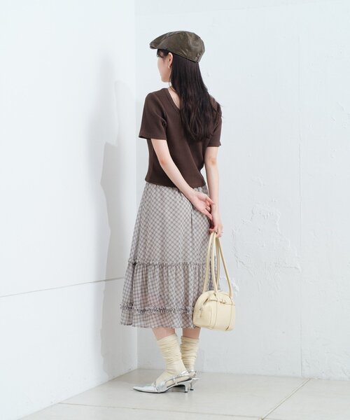 Kastane（カスタネ）の「【新色追加】ニットタグリブTEE（Tシャツ/カットソー・レディース・アイボリー/ブラック/ブルー系その他/イエロー/ネイビー/ブラウン・FREE）」の13枚目の写真