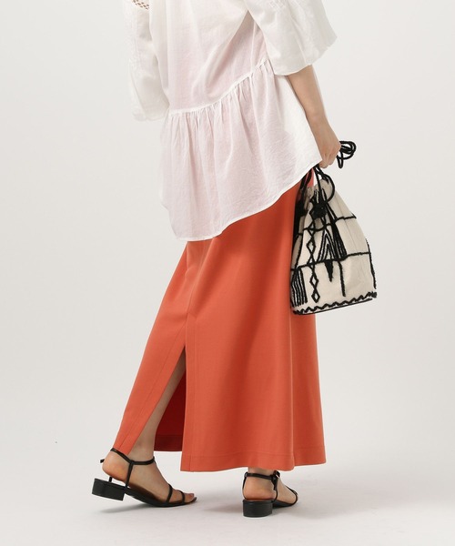 BAYFLOW（ベイフロー）の「[脚のラインを拾わない♪ストレッチ性抜群]クールタッチダンボールスカート（スカート・レディース・レッド/ブラック/グレー・FREE）」の19枚目の写真