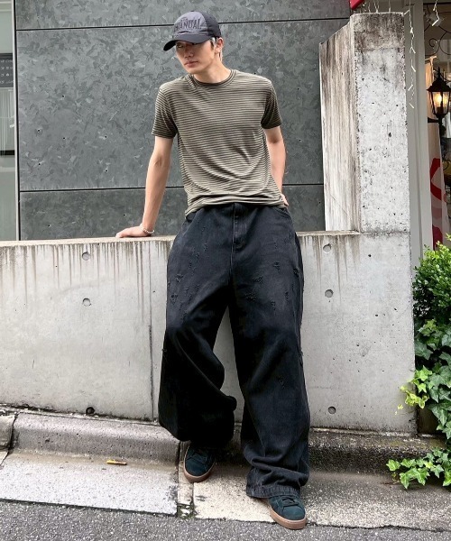 Chikashitsu +（チカシツプラス）の「【Chikashitsu +】tight fit border t-shirt / 【チカシツプラス】タイトフィットボーダー半袖Tシャツ（Tシャツ/カットソー・メンズ・カーキ/ブラック/ブラウン・ONE SIZE）」の22枚目の写真