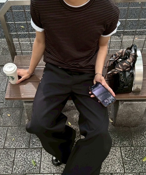 Chikashitsu +（チカシツプラス）の「【Chikashitsu +】tight fit border t-shirt / 【チカシツプラス】タイトフィットボーダー半袖Tシャツ（Tシャツ/カットソー・メンズ・カーキ/ブラック/ブラウン・ONE SIZE）」の9枚目の写真