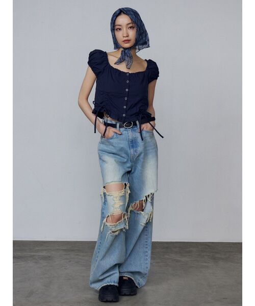 EMODA（エモダ）の「ボールドリップドルーズジーンズ（デニムパンツ・レディース・ブラック/ライトブルー・SMALL/MEDIUM）」の9枚目の写真