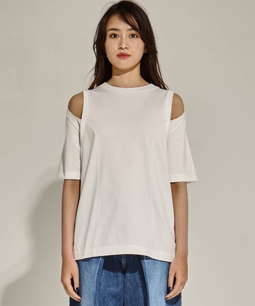 CINOH（チノ）の「【CINOH/チノ】《STUDIOUS別注》CUT OUT T-SHIRT/カットアウトTシャツ（Tシャツ/カットソー・レディース・ブラック/ホワイト・FREE）」の14枚目の写真