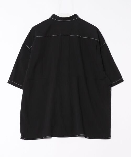 m.f.editorial（エムエフエディトリアル）の「【ストレッチ ウォッシャブル】m.f.エディトリアル メンズ タスランステッチ レギュラーカラー半袖シャツ（シャツ/ブラウス・メンズ・グレー/ブラック・MEDIUM/LARGE）」の3枚目の写真