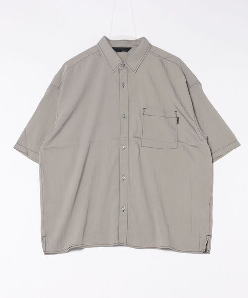 m.f.editorial（エムエフエディトリアル）の「【ストレッチ ウォッシャブル】m.f.エディトリアル メンズ タスランステッチ レギュラーカラー半袖シャツ（シャツ/ブラウス・メンズ・グレー/ブラック・MEDIUM/LARGE）」の15枚目の写真